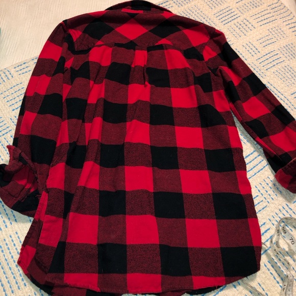 Timing Flannel Button Up Top M - Picture 7 of 7